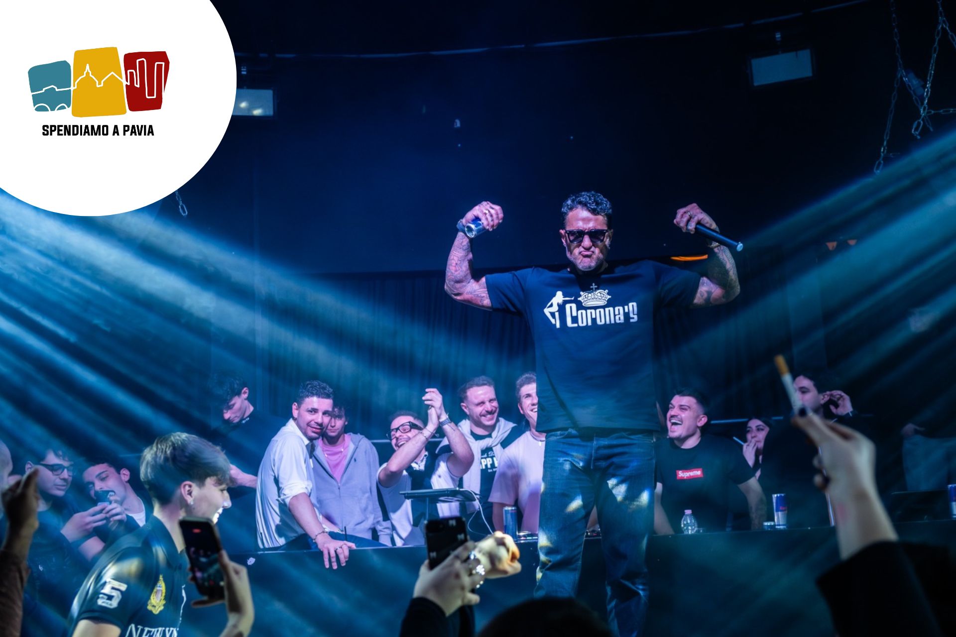 Fabrizio Corona infiamma Pavia: Aura Music Club sold out