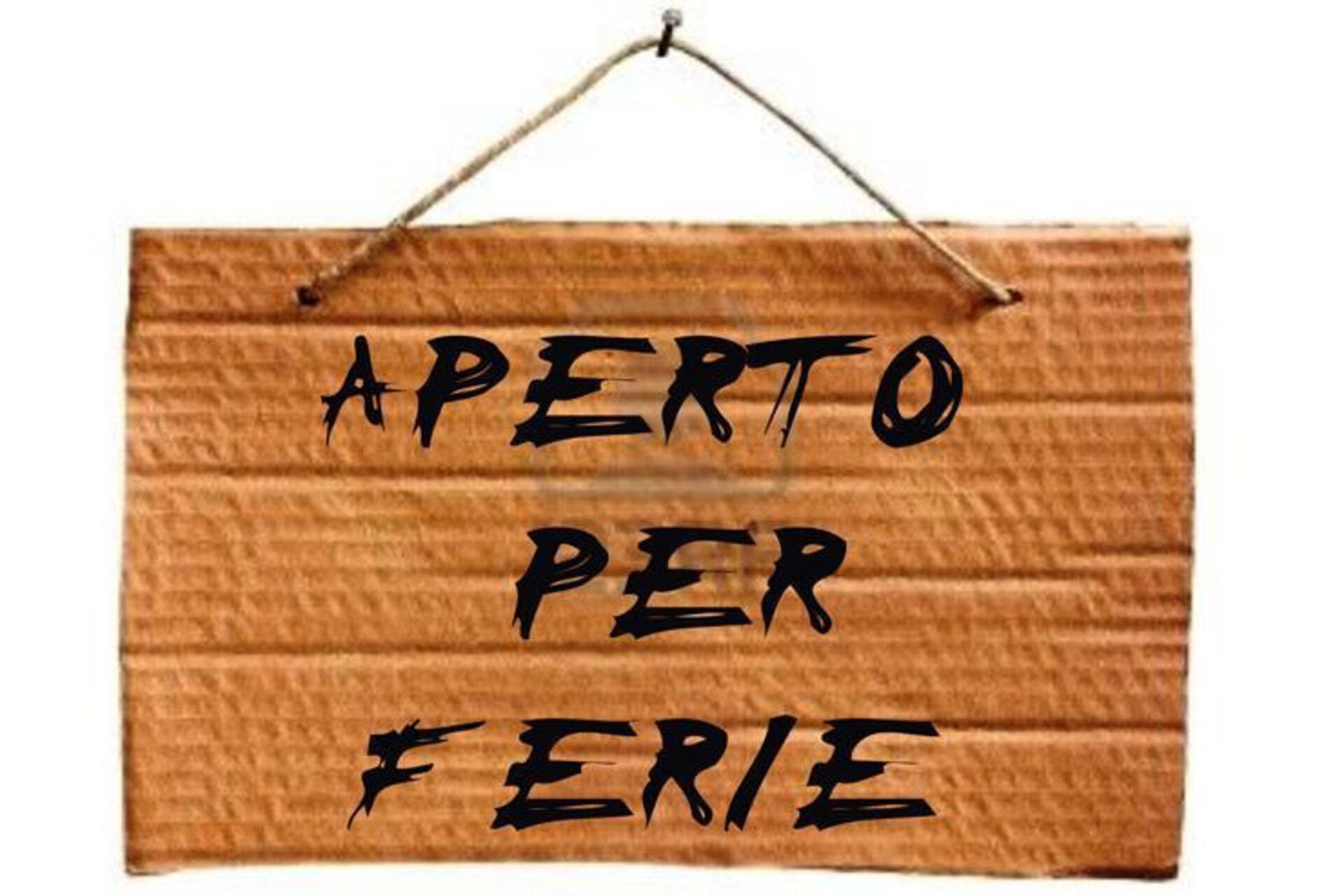 Poker Service: Aperto per Ferie, Sempre al Tuo Servizio