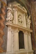 Chiesa_di_Santa_Maria_del_Carmine_Pavia_09_original