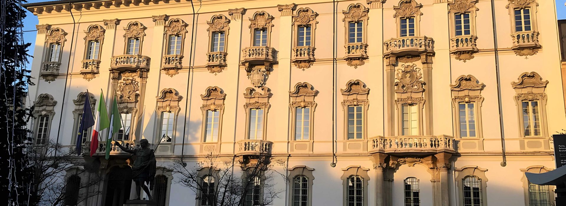 Il Palazzo Mezzabarba - Spendiamo a Pavia