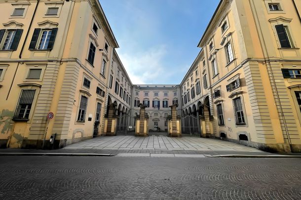 Il Palazzo Olevano - Spendiamo a Pavia