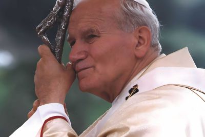 L’ auto Wojtyla e l’elicottero di Ratzinger - Spendiamo a Pavia