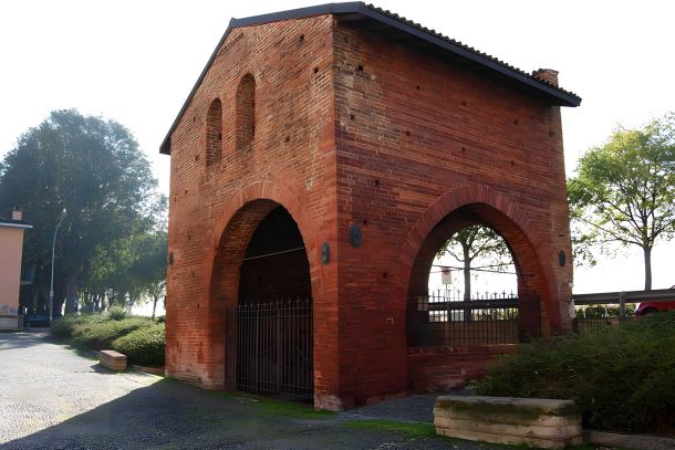 Porta Nuova - Spendiamo a Pavia